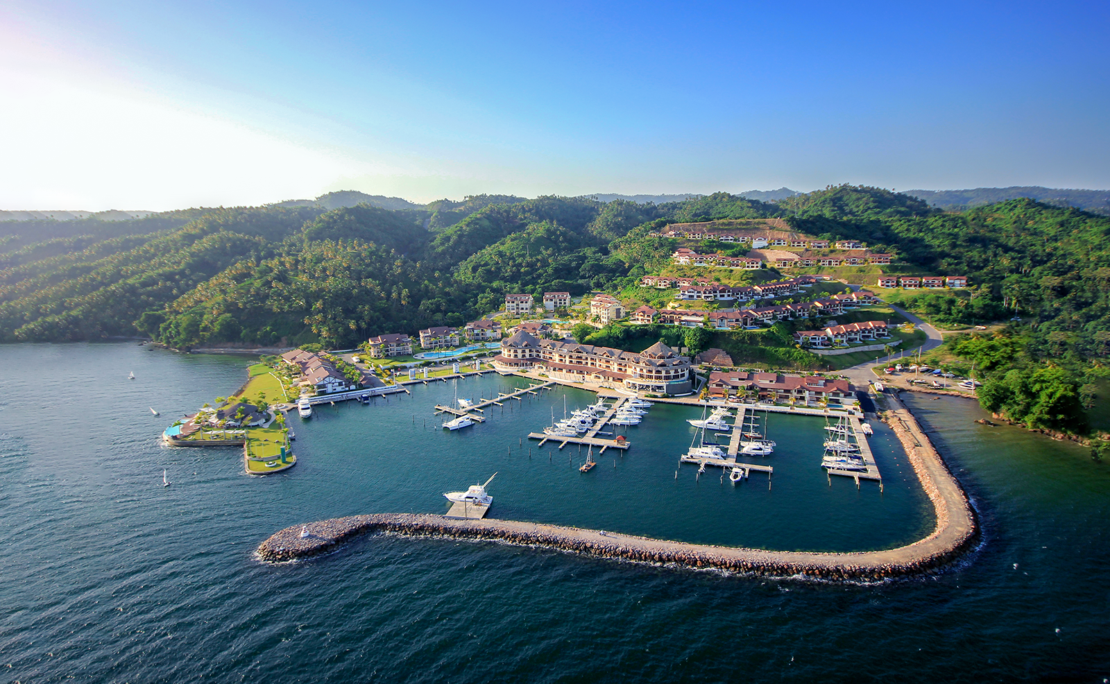 PUERTO BAHIA